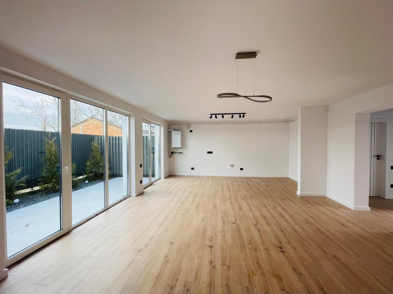 PF - Vând triplex 4 camere Florești - imagine 3
