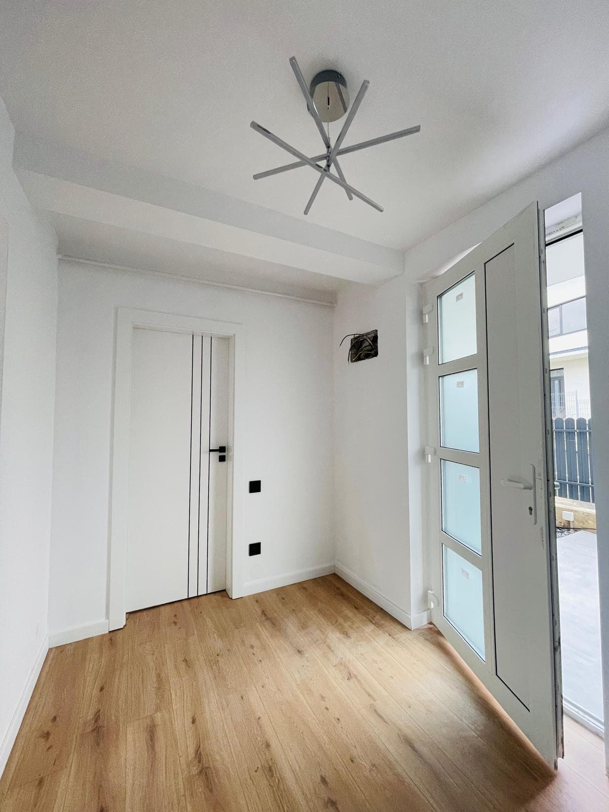 PF - Vând triplex 4 camere Florești - imagine 8