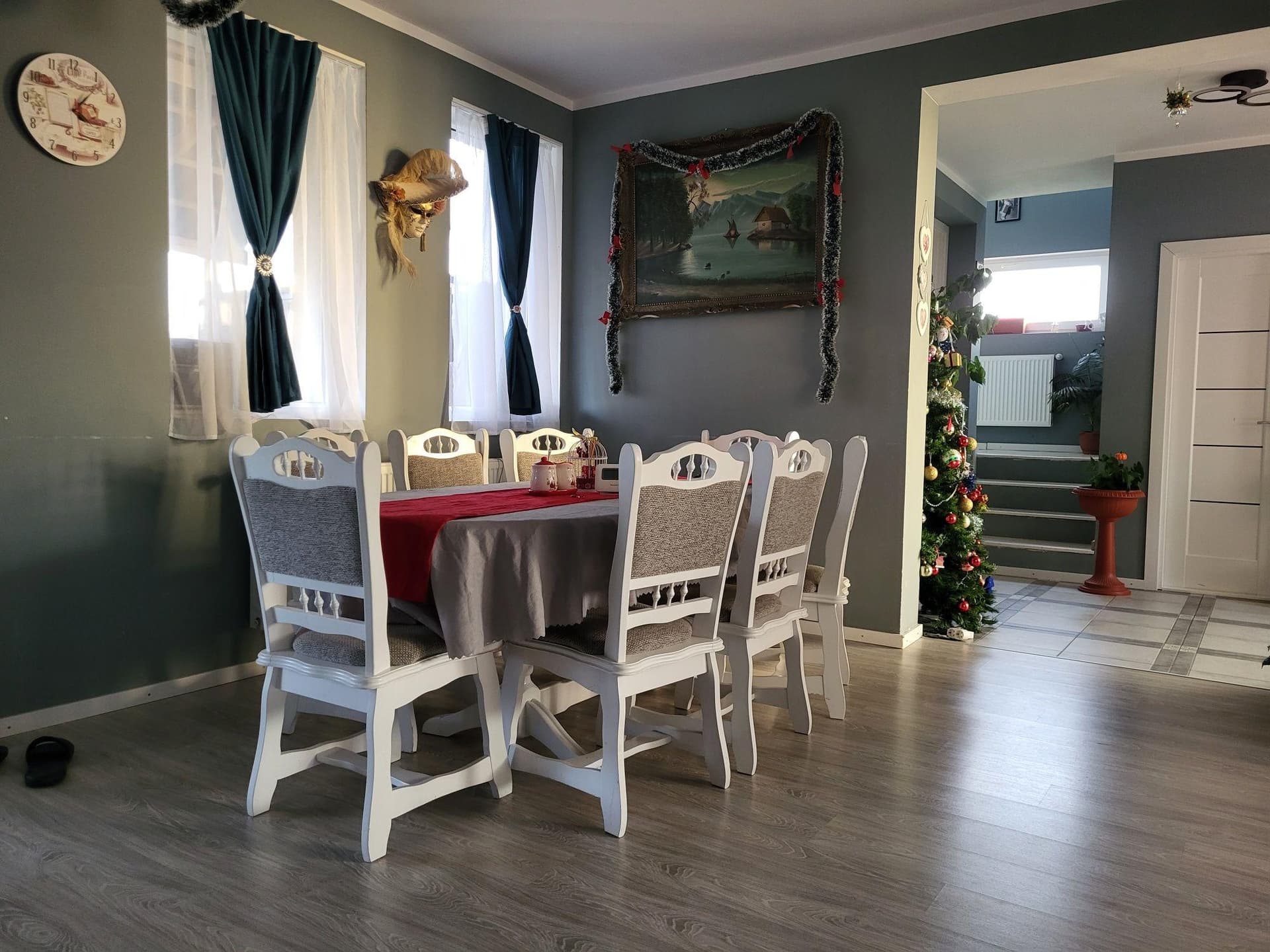 Persoana fizica vând