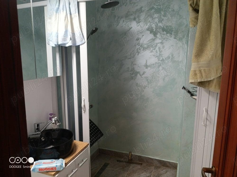 de vanzare apartament 4 camere - imagine 2