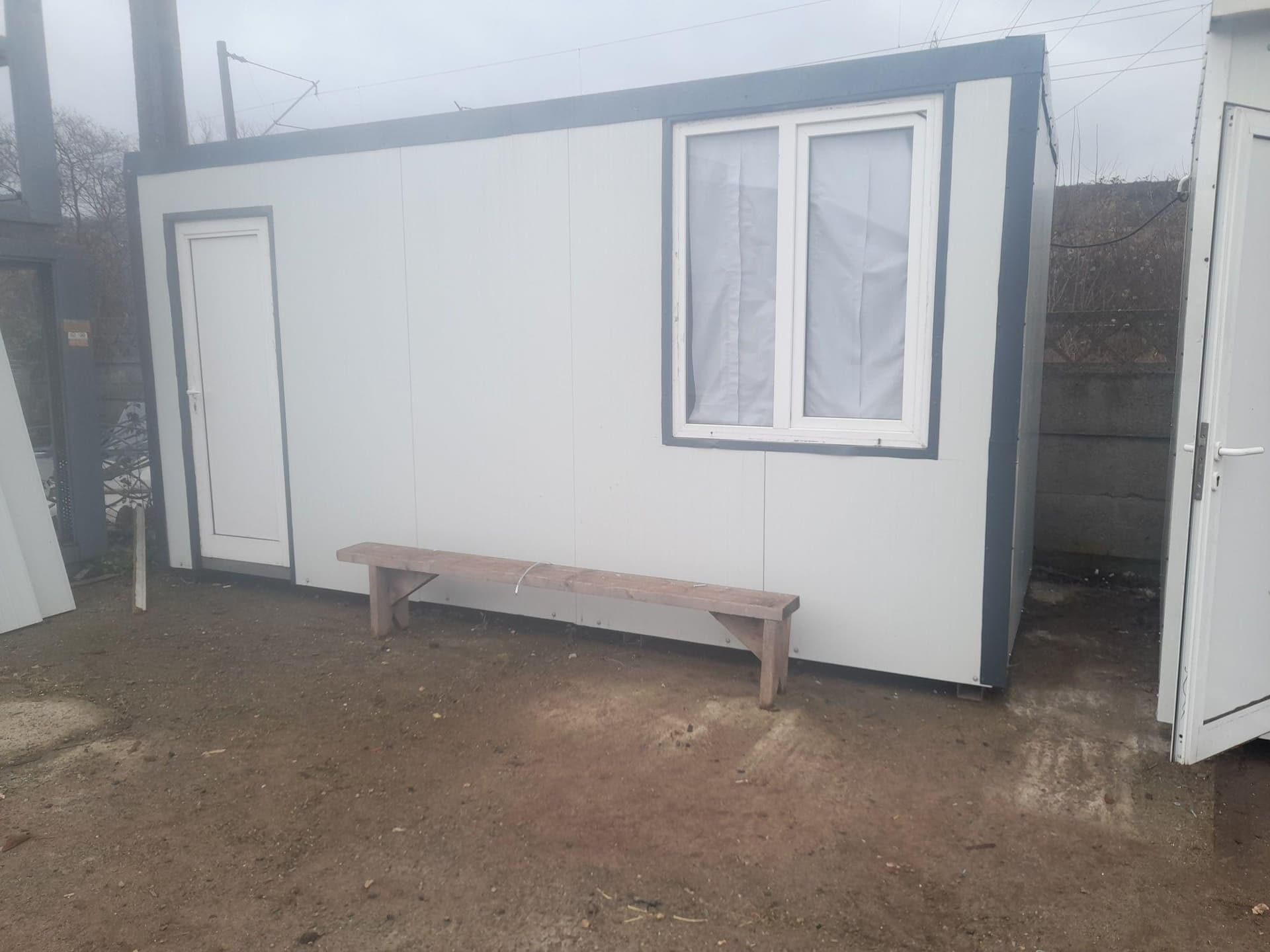 Inchiriez spatiu depozitare 6m x 2.5m - imagine 1