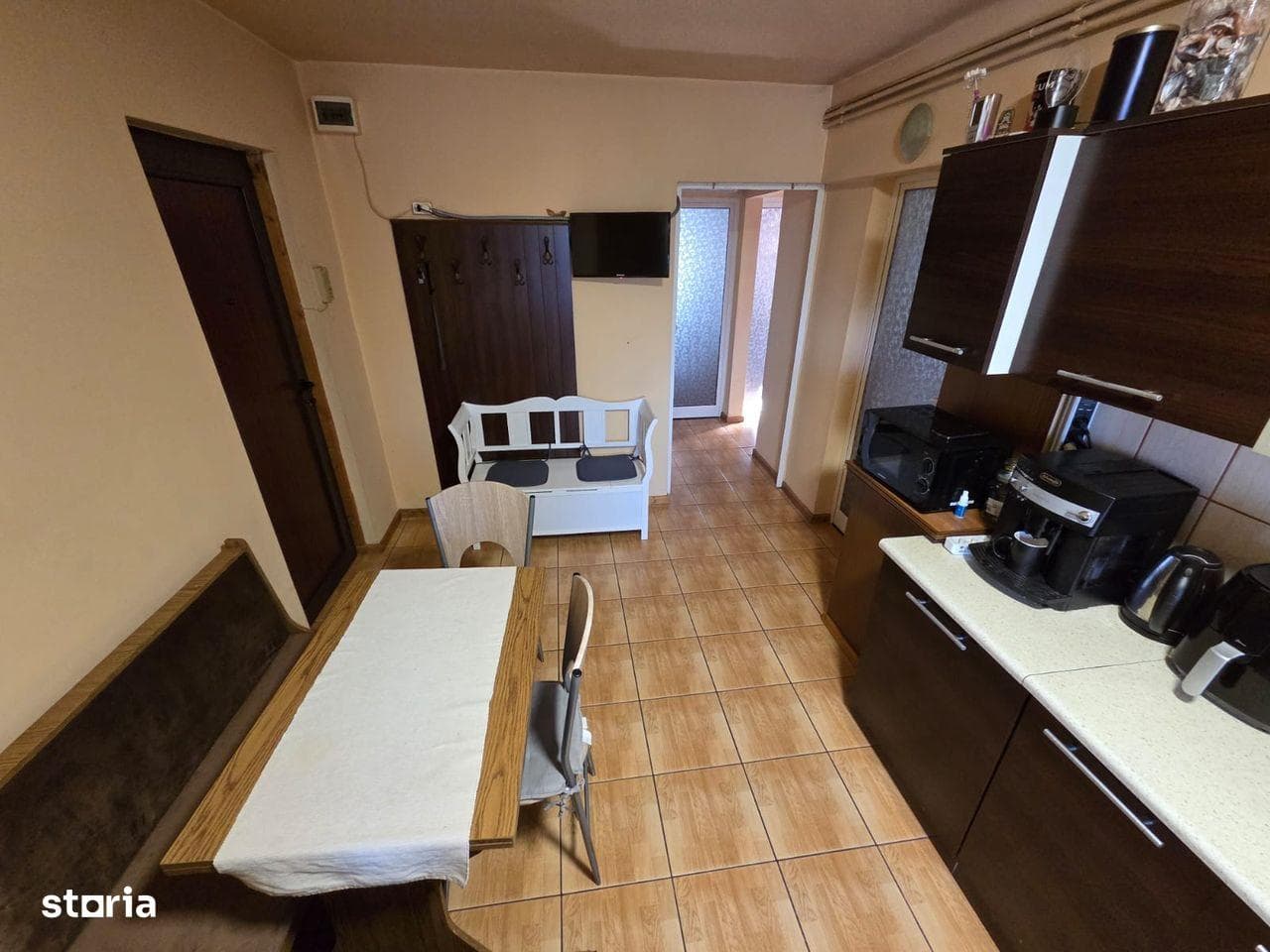 Apartament 3 camere Intre Lacuri - imagine 2