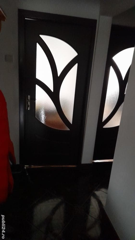 schimb ap. cu 3 camere cu ap.2 camere Cluj Napoca manastur - imagine 1