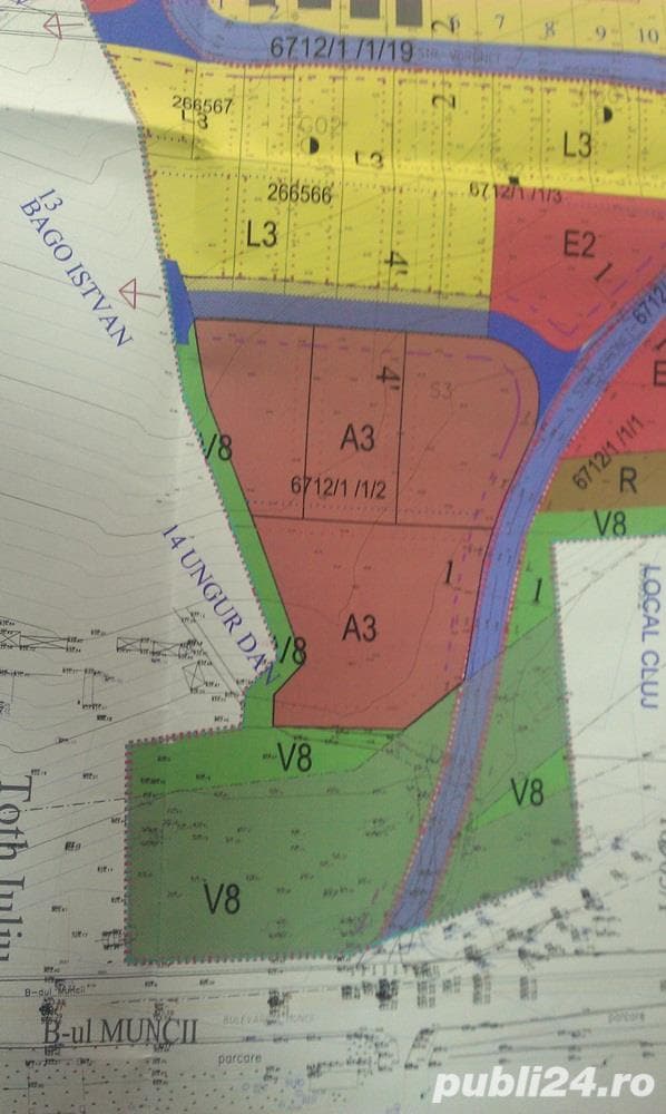 vand teren 3000 mp intravilan