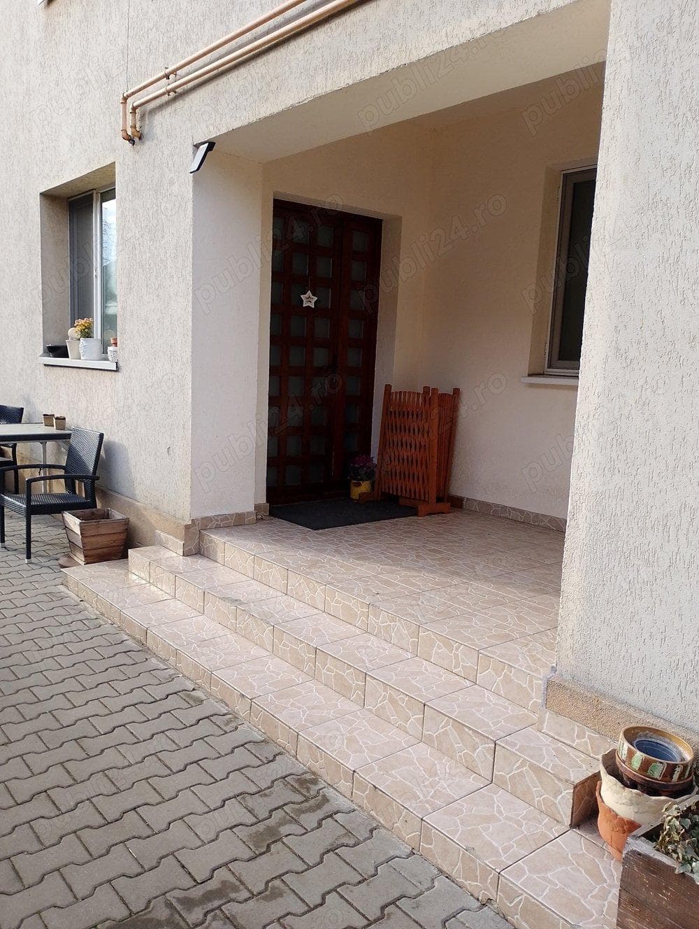 P.F.vand ap.4 camere la vila str.Plevnei - imagine 3