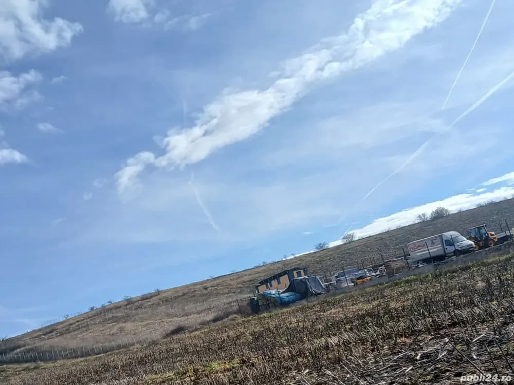 Teren de vânzare
