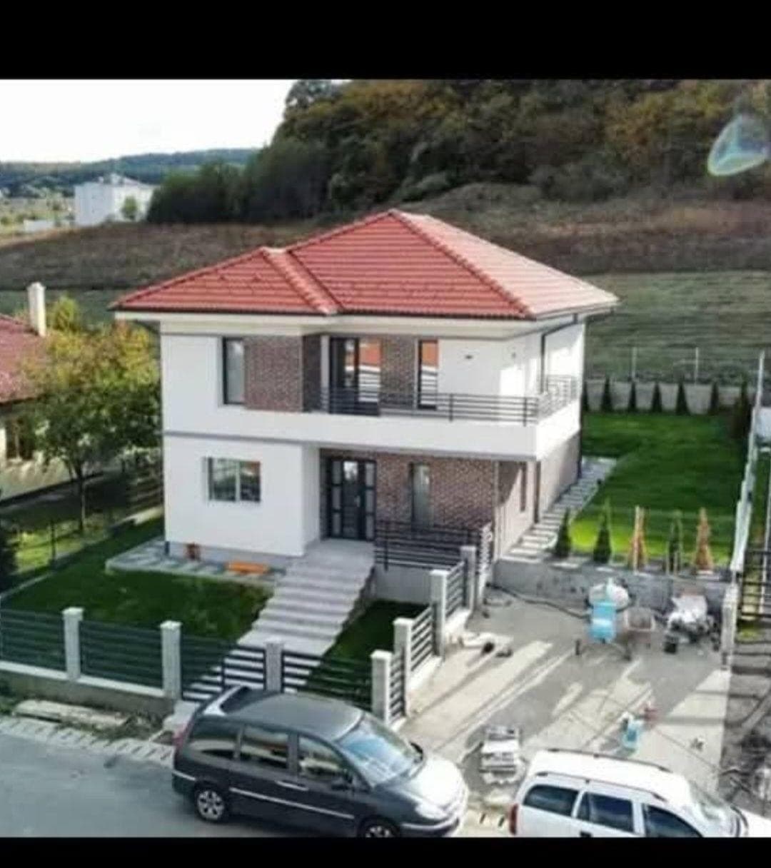 Casă individuală în Chinteni - imagine 2
