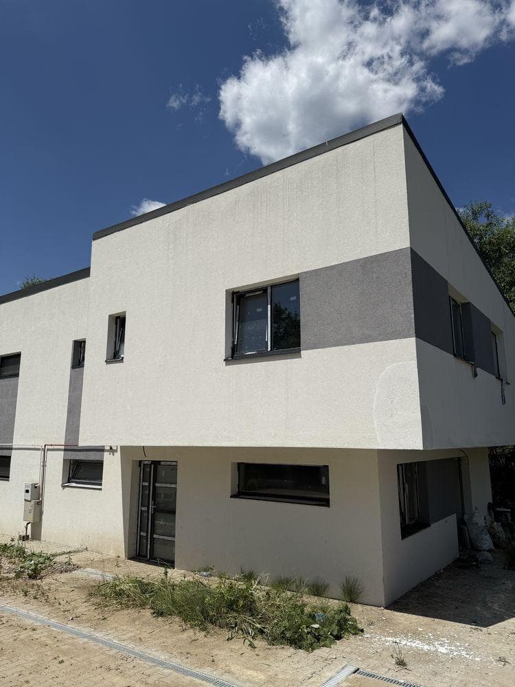 Duplex de vanzare . Tauti - imagine 2