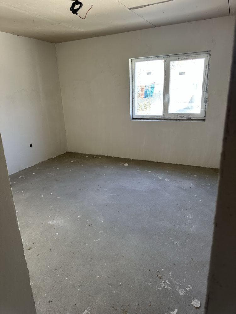 Duplex de vanzare . Tauti - imagine 5