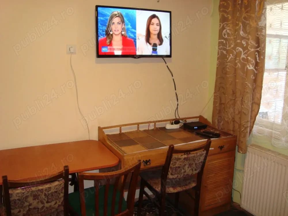 dau in chirie o camera la casa cu intrare separata