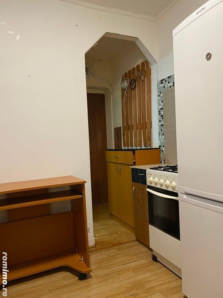 Dau in chirie garsoniera de 12 mp in Gruia-Cluj