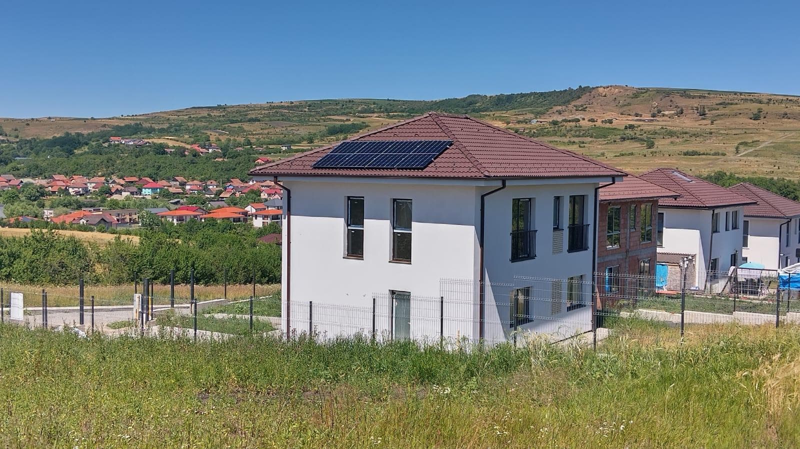 PF vand casa noua in Chinteni - imagine 6