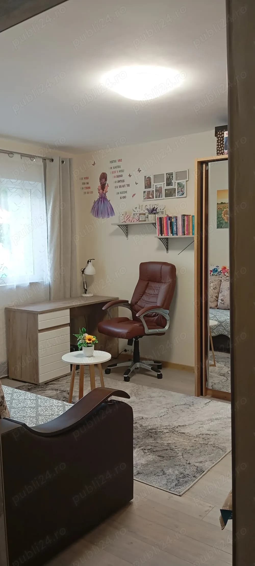 Inchiriez apartament cu o camera ín Grigorescu str. Hateg la parter. - imagine 1
