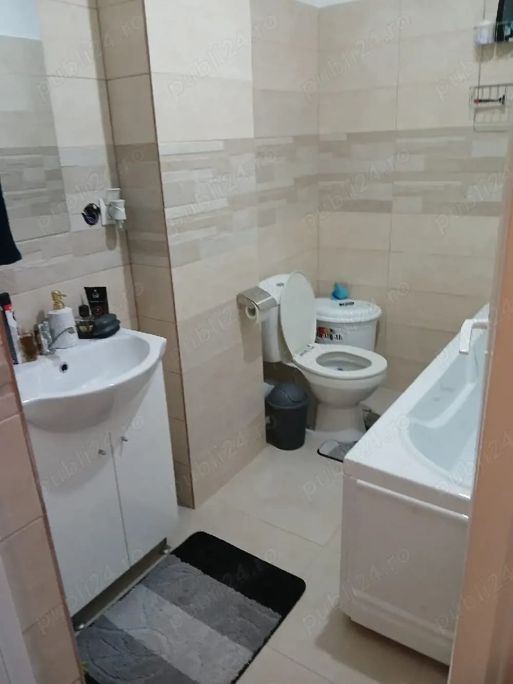 Inchiriez apartament 1 camera floresti centru