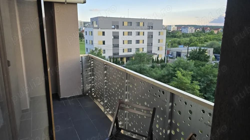 Inchiriez 2 camere Oaza Residence