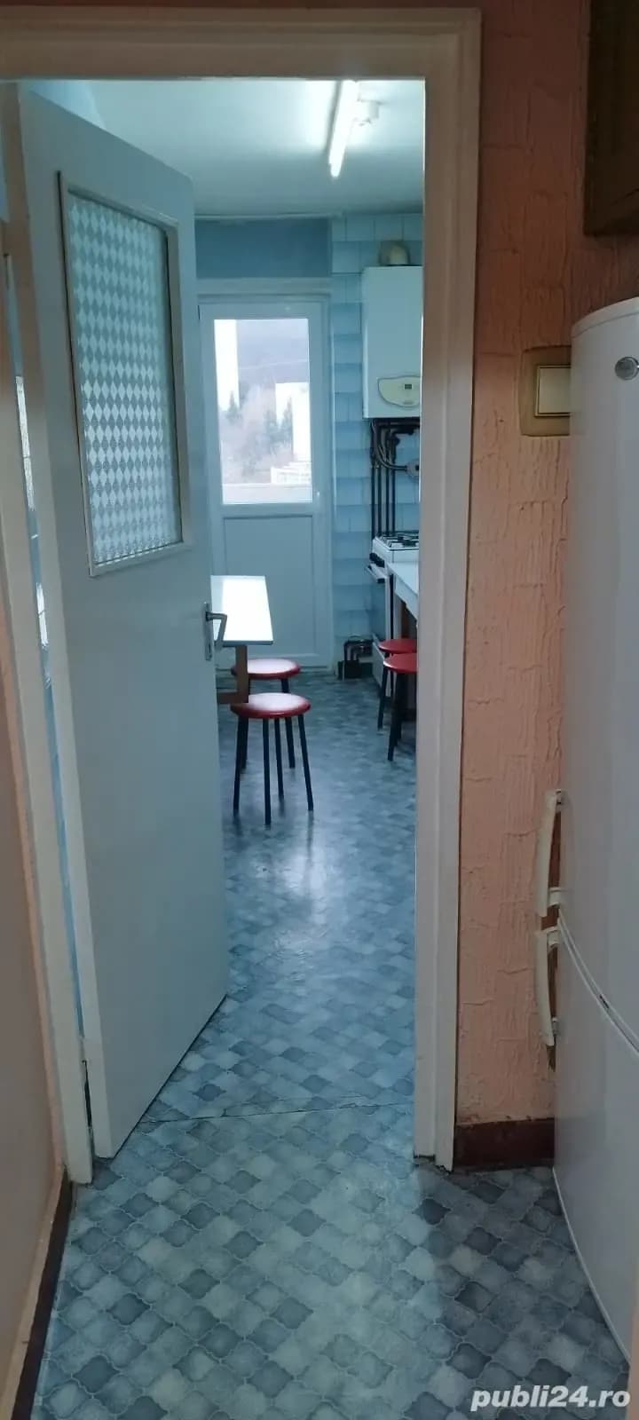 Dau in chirie ap. 2 camere conf. 1, Cart. Manastur, str. Parang