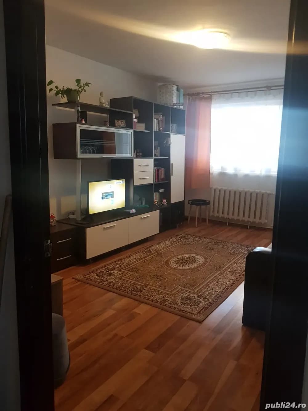 Inchiriez apartament 2 camere pe strada Donath
