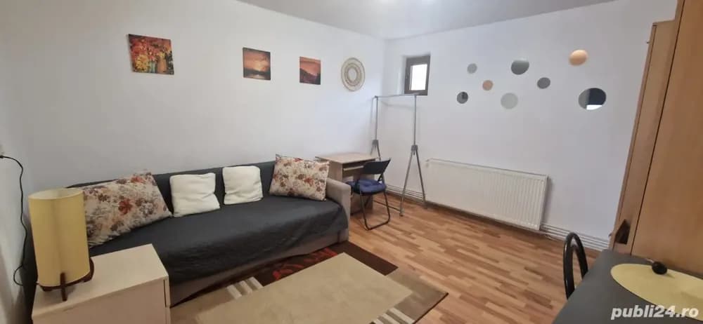 proprietar inchiriez o camera la casa - imagine 1