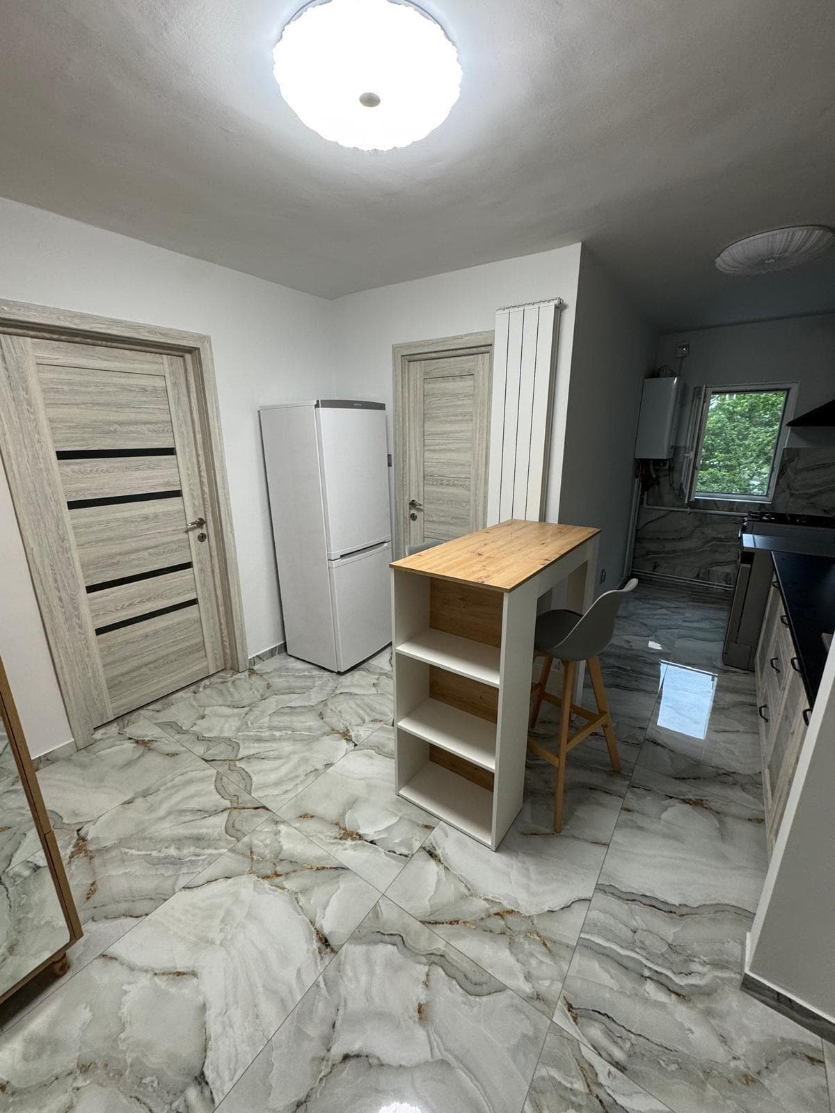 Apartament 2 camere renovat + parcare | Calea Florești | lângă P