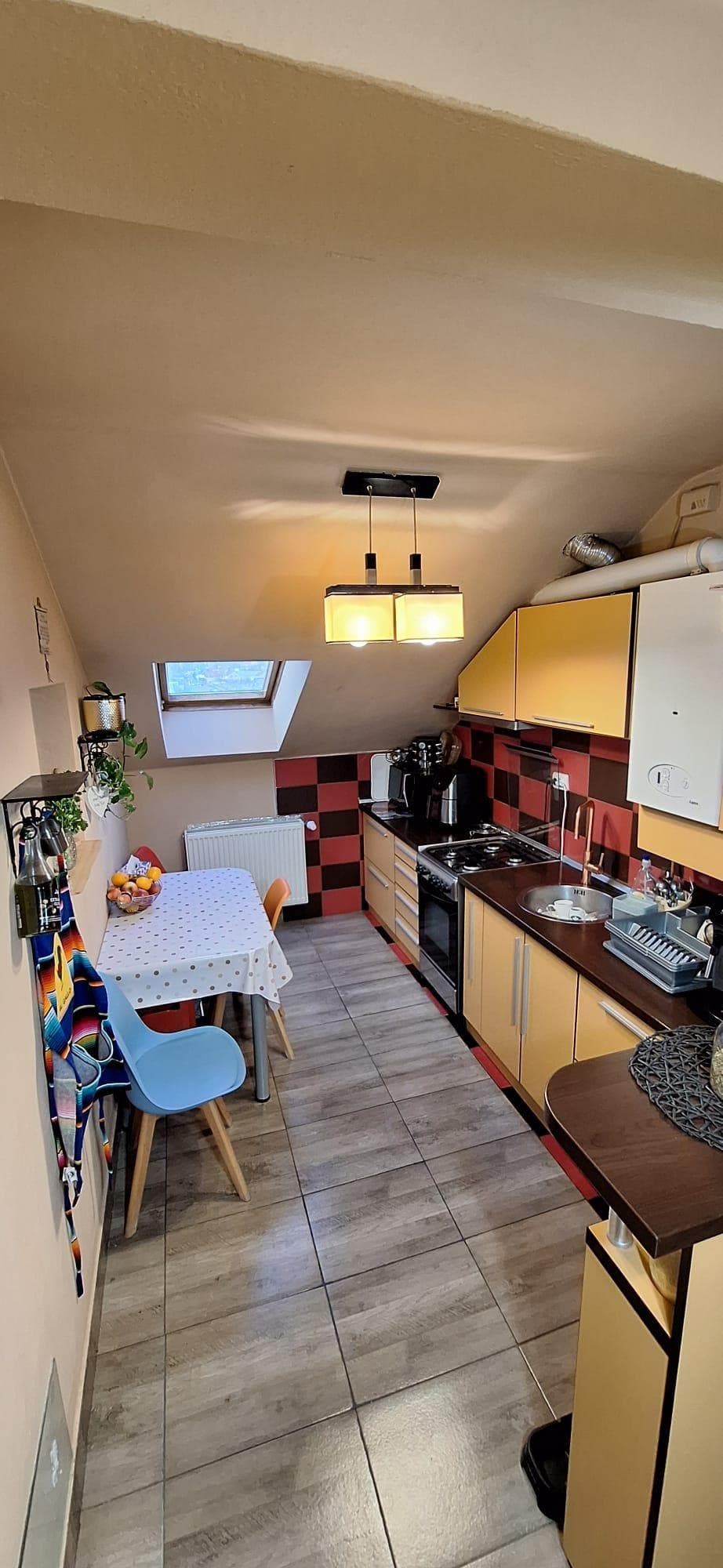 Vând ap. 2 camere Eroilor