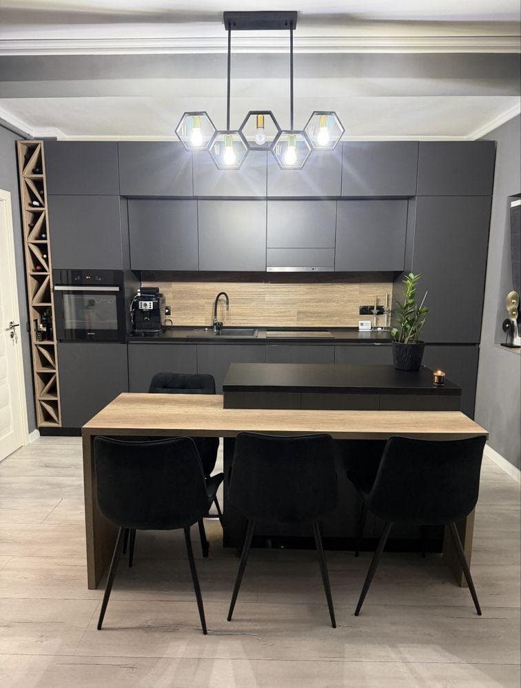 Apartament 3 camere ,81 mp cu 3 terase si loc de parcare, Unirii - imagine 1