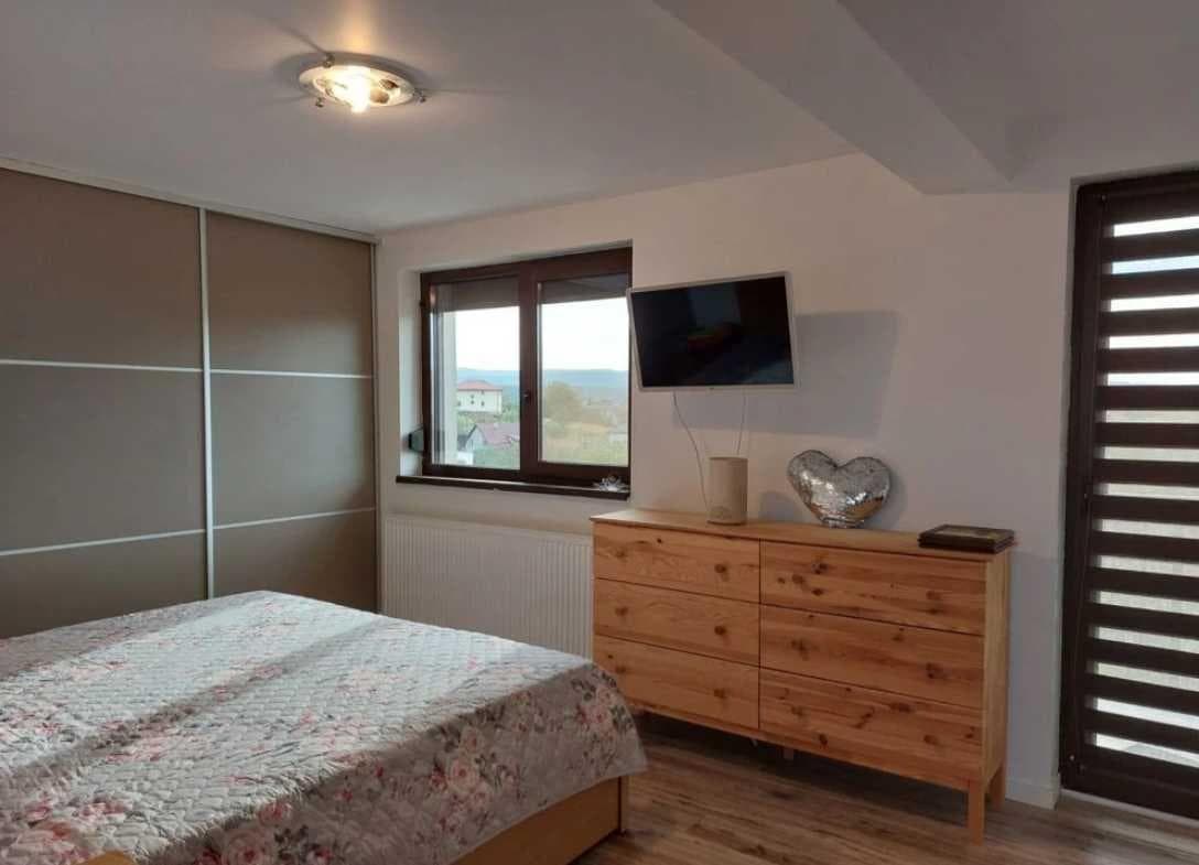 OFERTA!!! PF - Casa individuala la cheie -Dezmir, Tausor, 504 mp teren - imagine 6