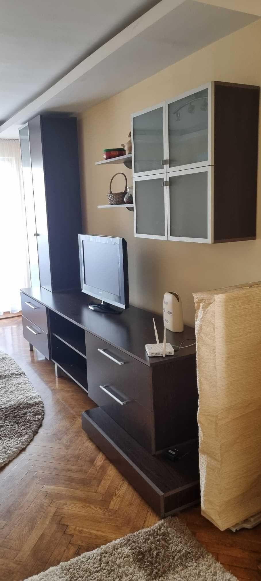 Inchiriere apartament cu 3 camere