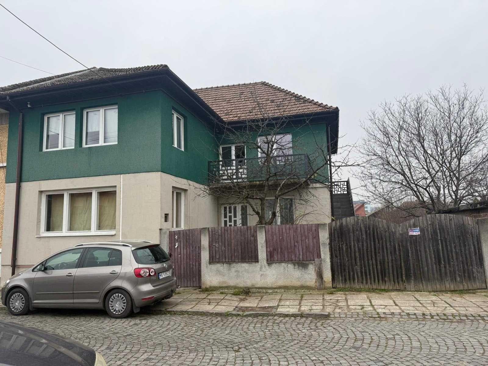 Casă de vânzare – Cartierul de Jos, Strada Caraiman Targu Mures