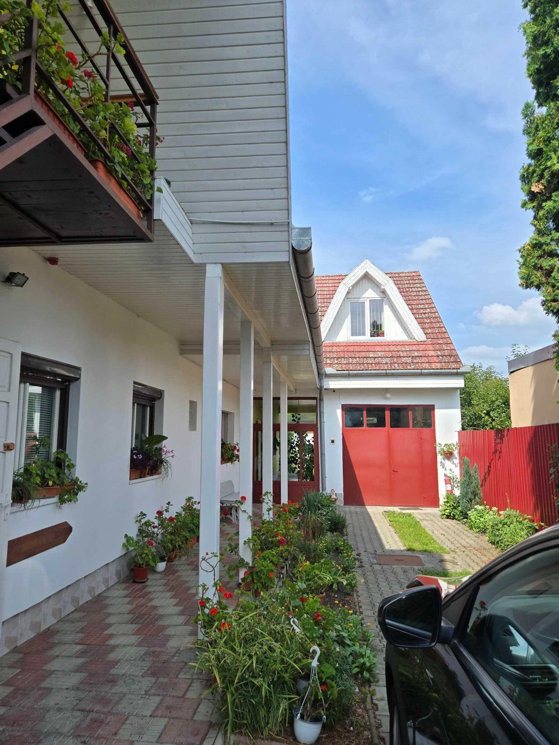 Vand casa individuala Tg Mures zona Libertatii