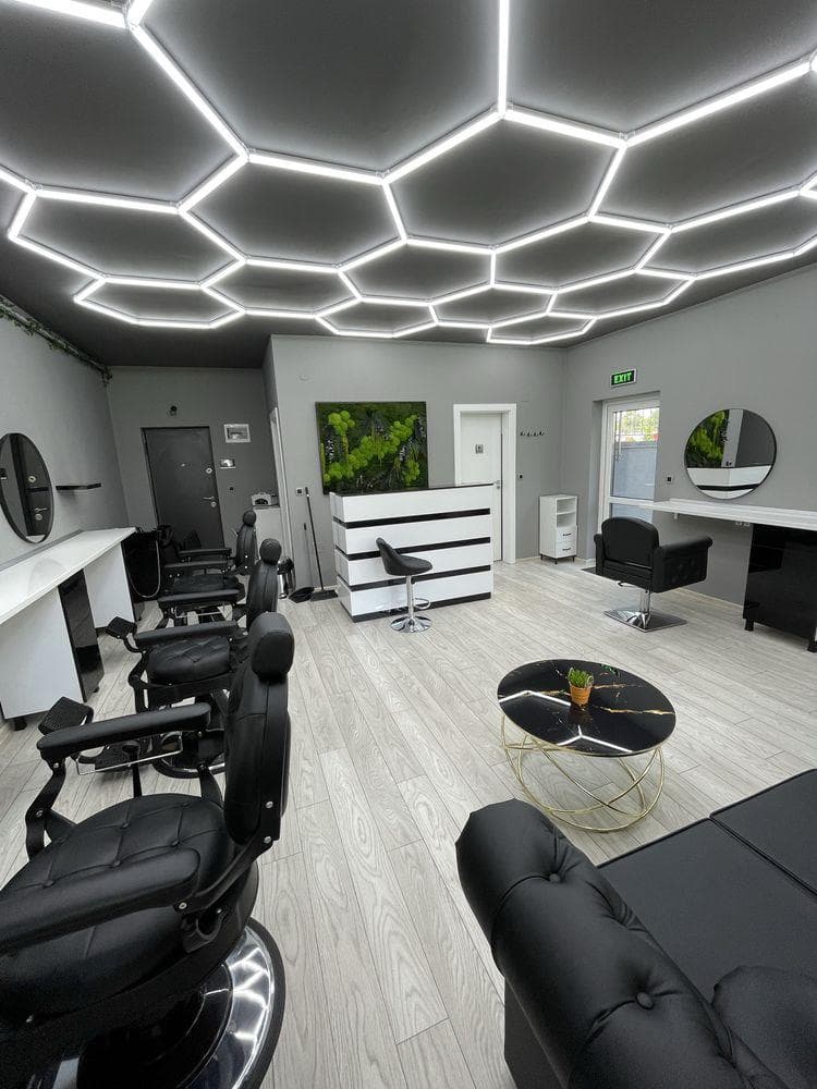 Salon frizerie / spatiu comercial - imagine 1