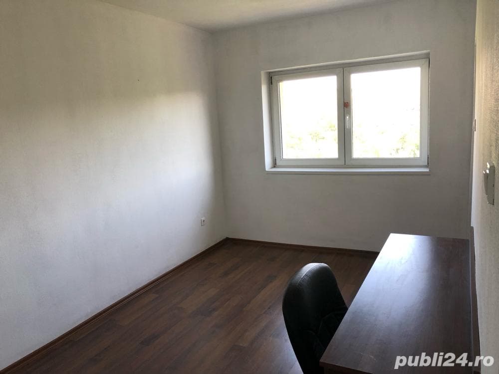 Garsoniera Fabricii de Zahar - imagine 1