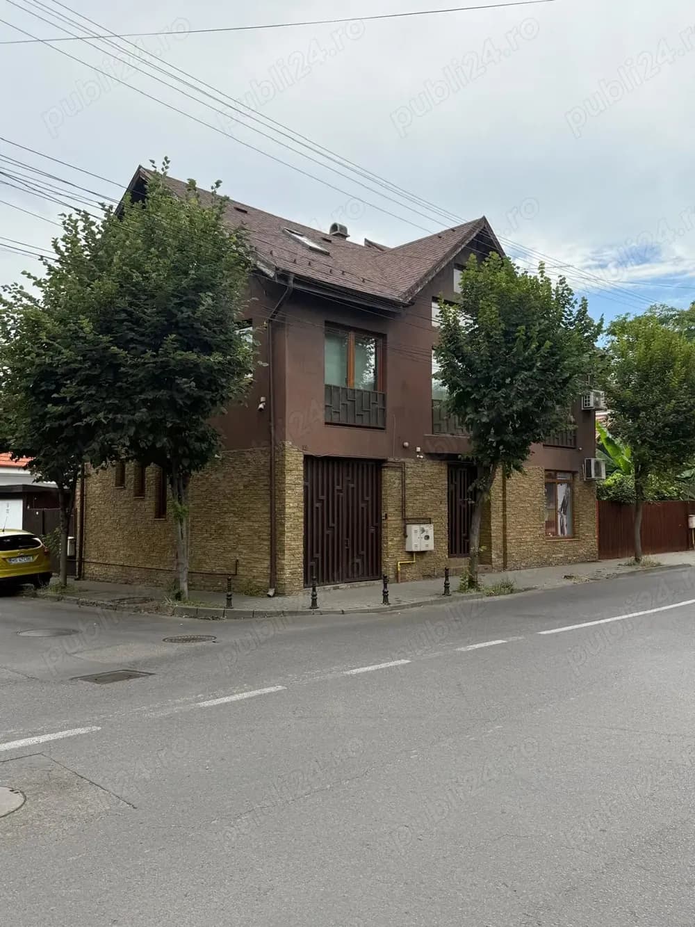 Casa  de vânzare - imagine 1