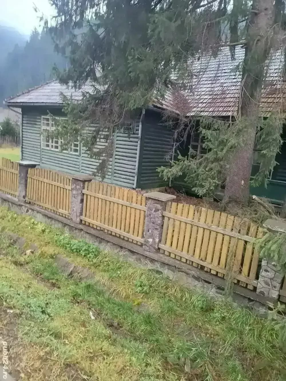 Vila de 400 mp la  DN15