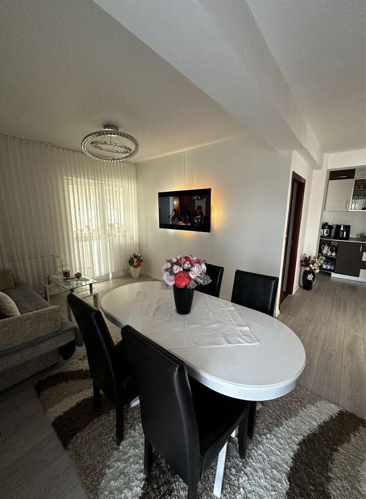 Apartament cu 3 camere, cartier Bulgaria - imagine 3