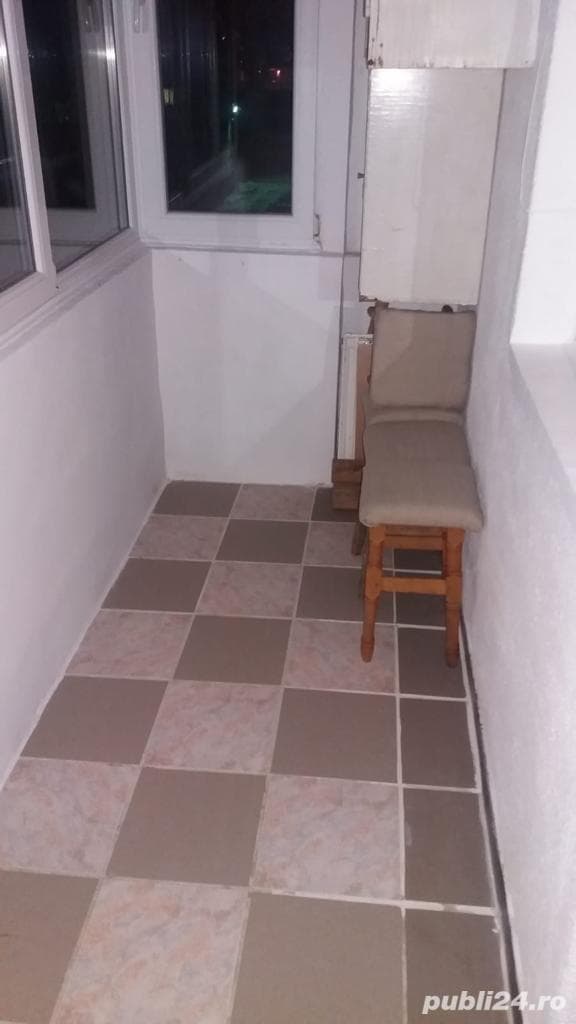 Inchiriez apartament cu 2 camere