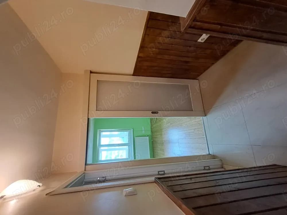 Inchiriez ap 2 camere