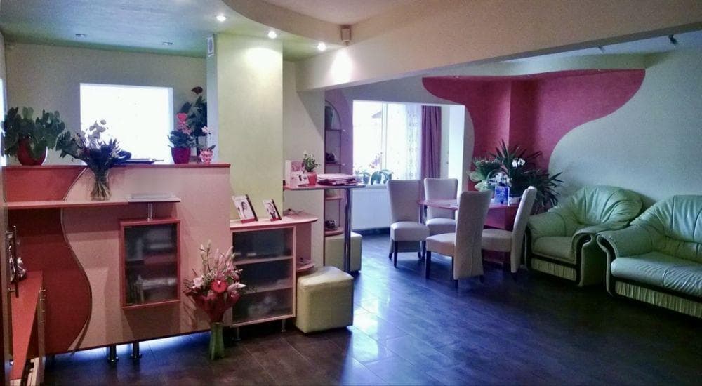 Apartament 4 camere patru camere răcădău - imagine 1