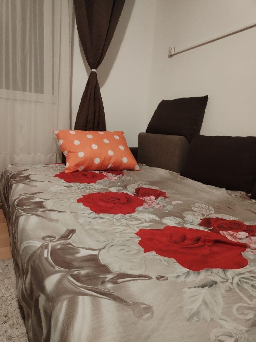 Garsoniera de inchiriat