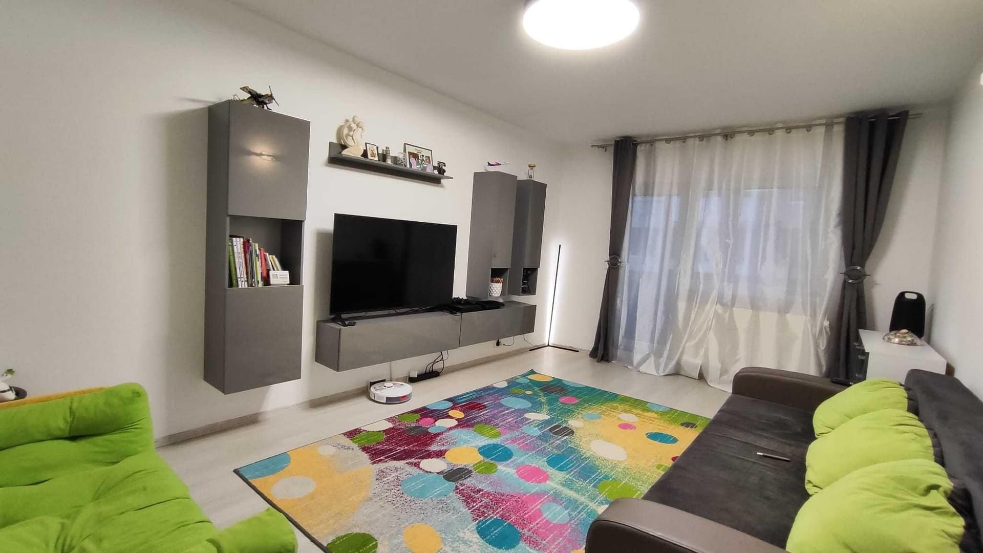 Proprietar, apartament 3 camere, decomandat, Astra