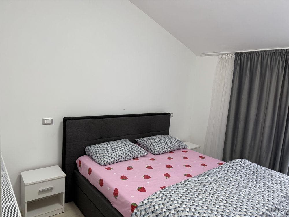 Casa de inchiriat - imagine 1