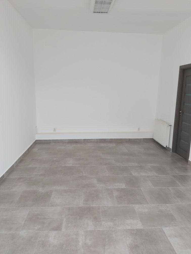 Vand apartament central, langa Hotel Victoria, posibilitate mansardare - imagine 3