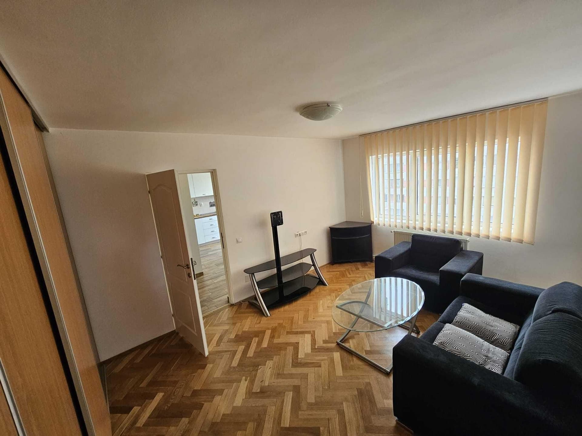 Persoana fizica, vand apartament 3 camere, 64mp, etaj 8/10, Grigorescu - imagine 1