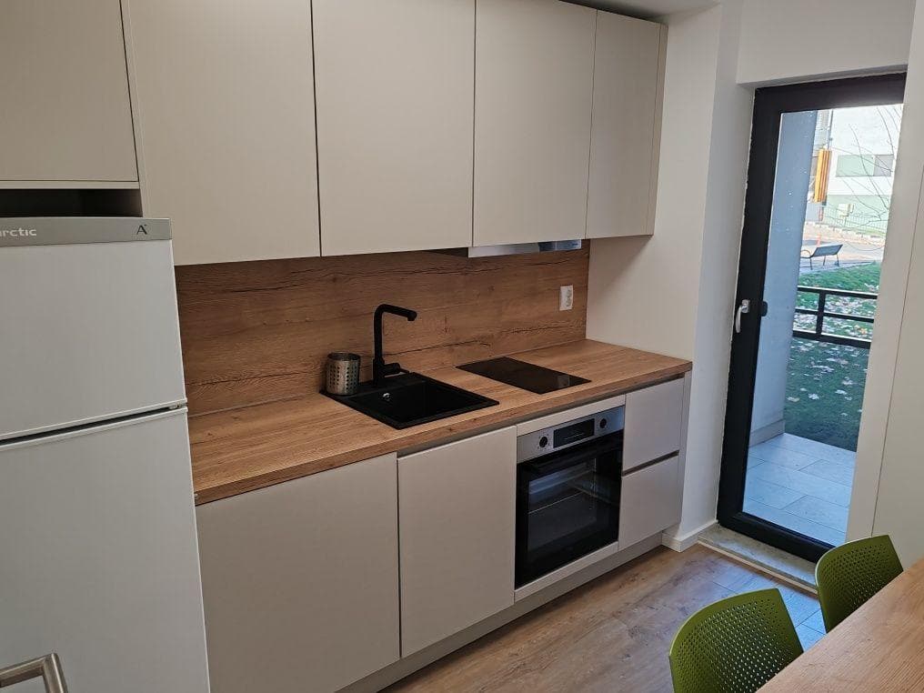 Inchiriez ap. 1 camera Donath Park - imagine 1