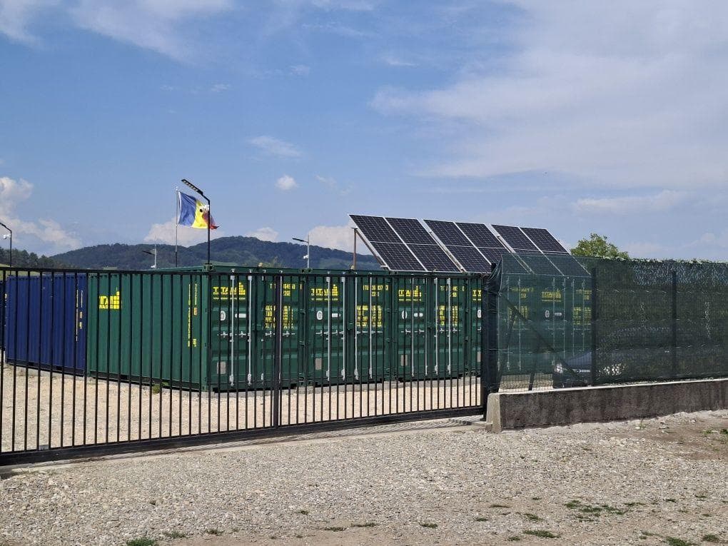 Depozitare Brașov | Depozit Brașov | Self Storage 24/7 - imagine 1