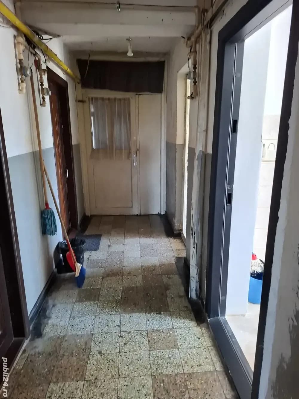 De vanzare - imagine 1