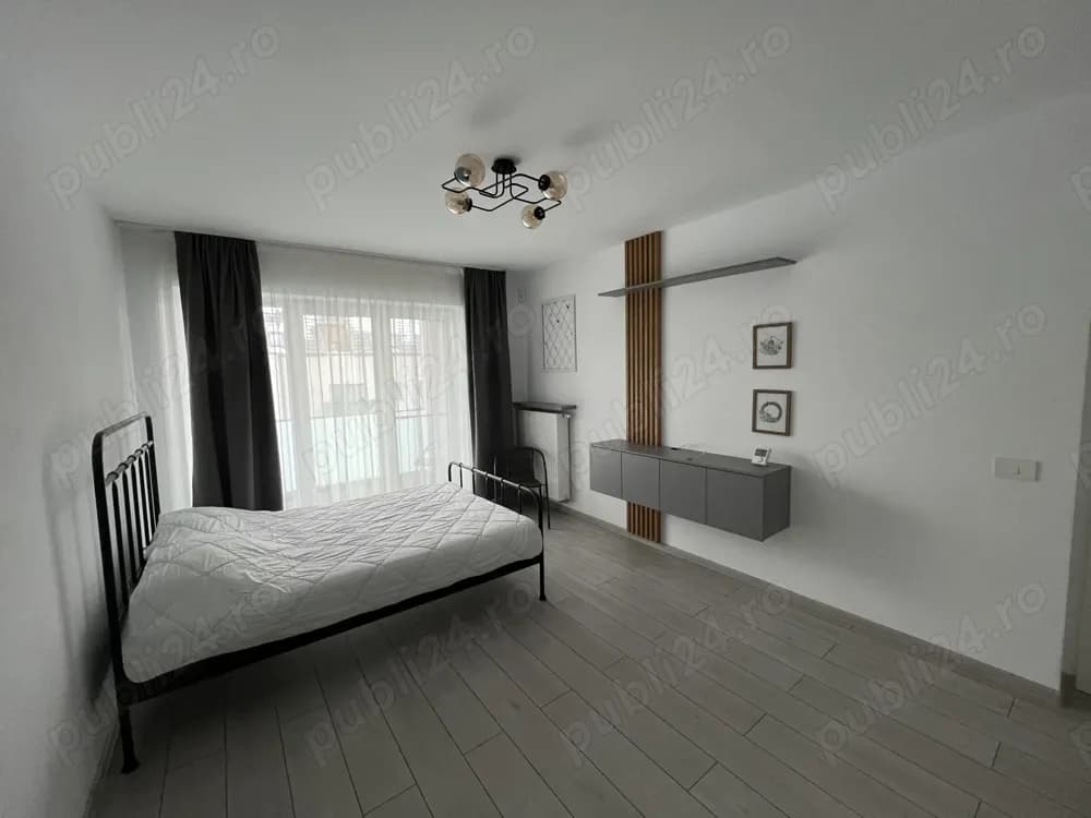 Apartament cu 1 camera de vanzare Maurer Villas, Tractorul, Brasov - imagine 1