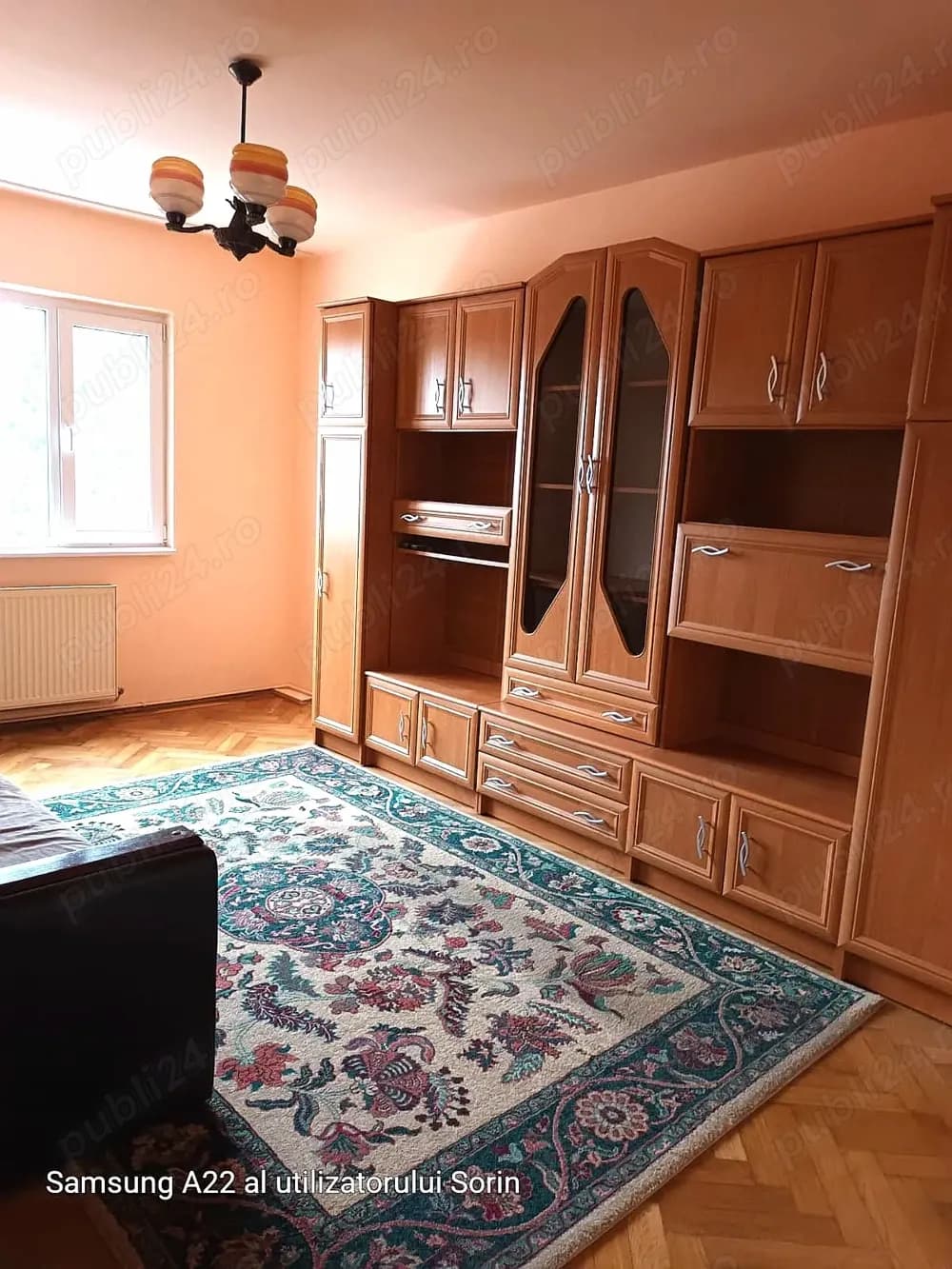 Garsoniera decomandată, renovată, mobilată cu balcon și beci, Astra, Brașov