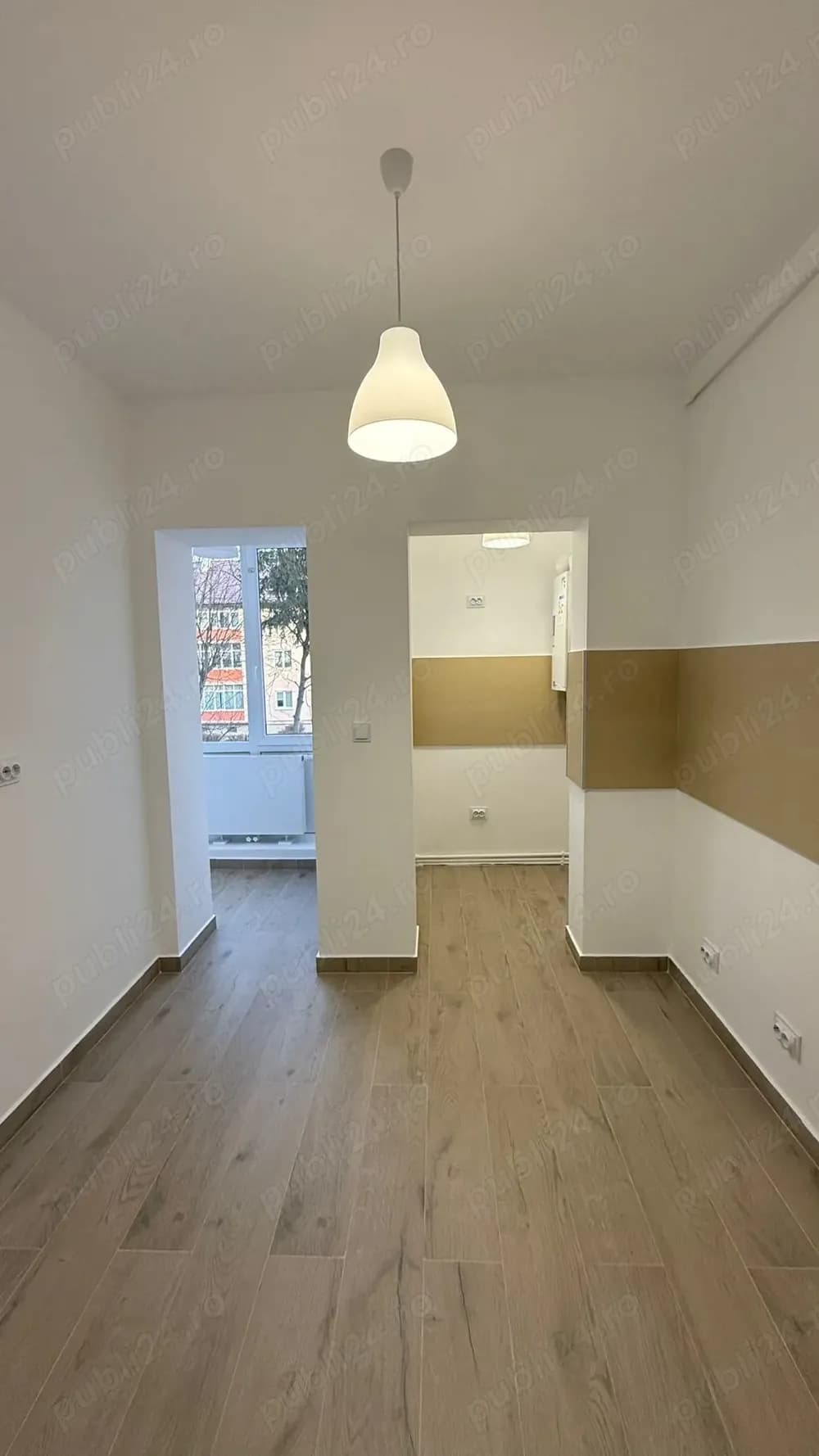 Apartament Astra Bloc Vilă Etaj 1 Liber Renovat Complet