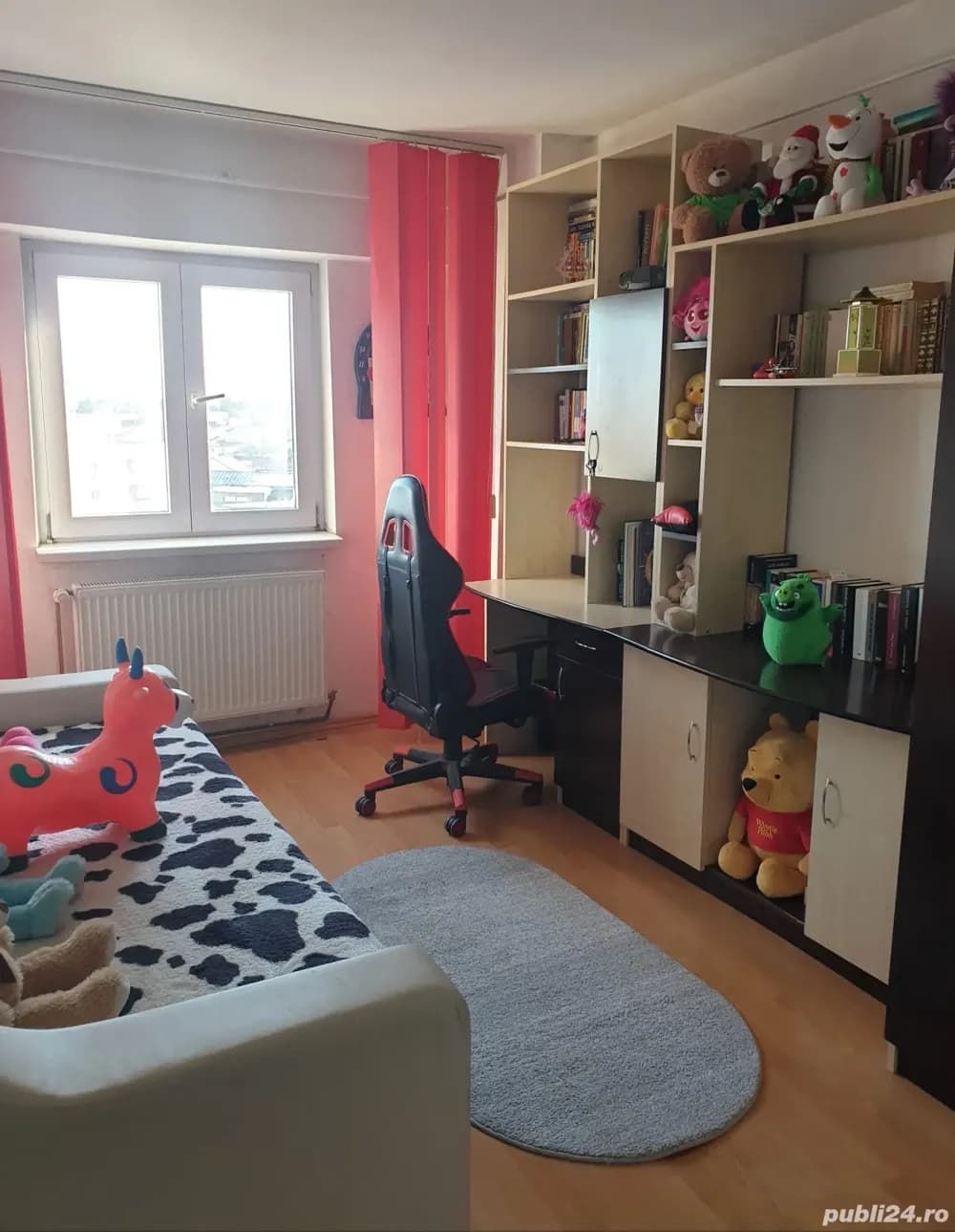 Apartament 3 camere de vanzare - imagine 1