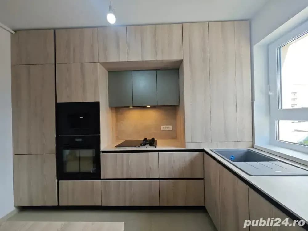 Apartament nou cu 3 camere în cartierul Tractorul